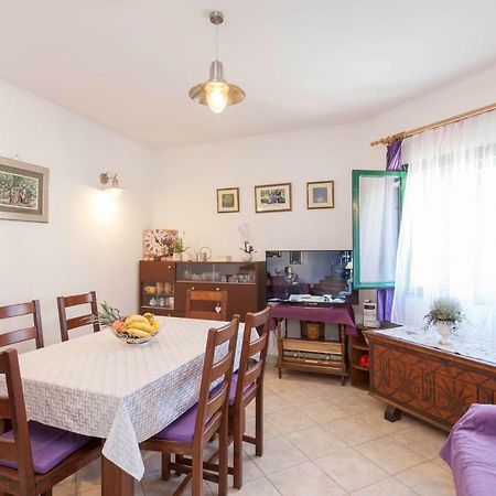 Holiday Home Lavanda Grubisic Тучепи Экстерьер фото